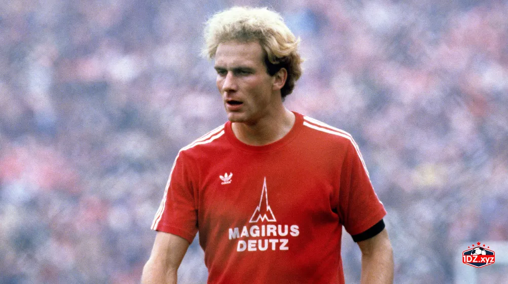  Karl-Heinz Rummenigge: Cầu thủ ghi bàn nhiều nhất Bayern Munich – 217 bàn