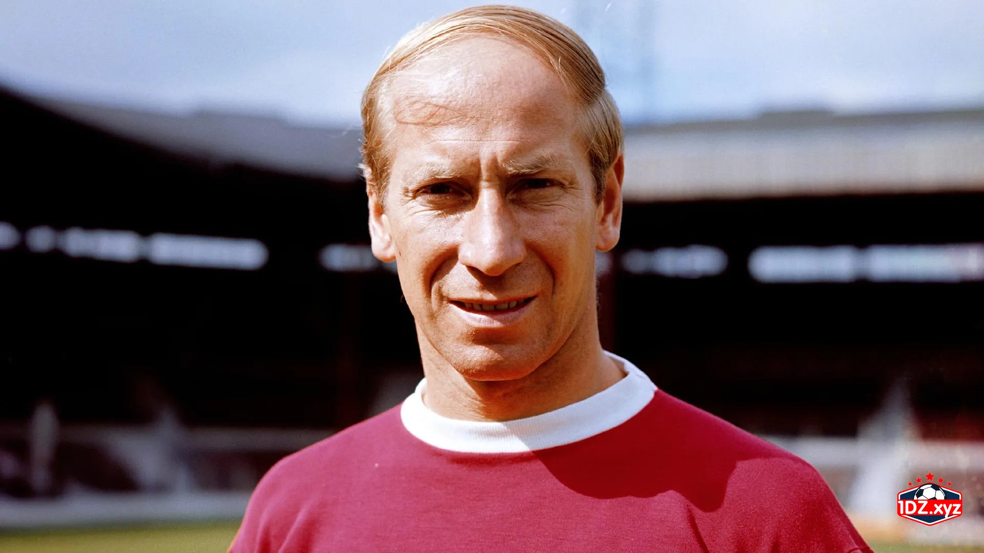 Sir Bobby Charlton: Cầu thủ ghi bàn nhiều nhất MU (249 bàn)