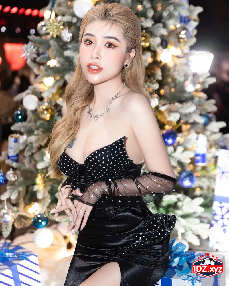 Pinky Bảo Trân sexy