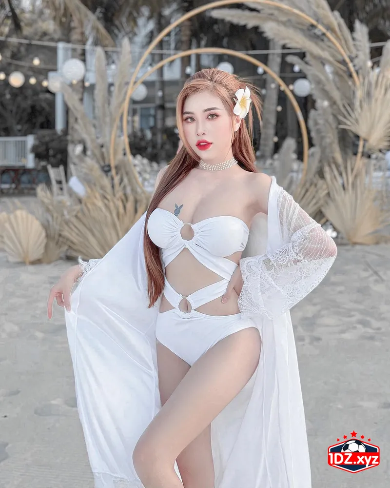 Pinky Bảo Trân sexy