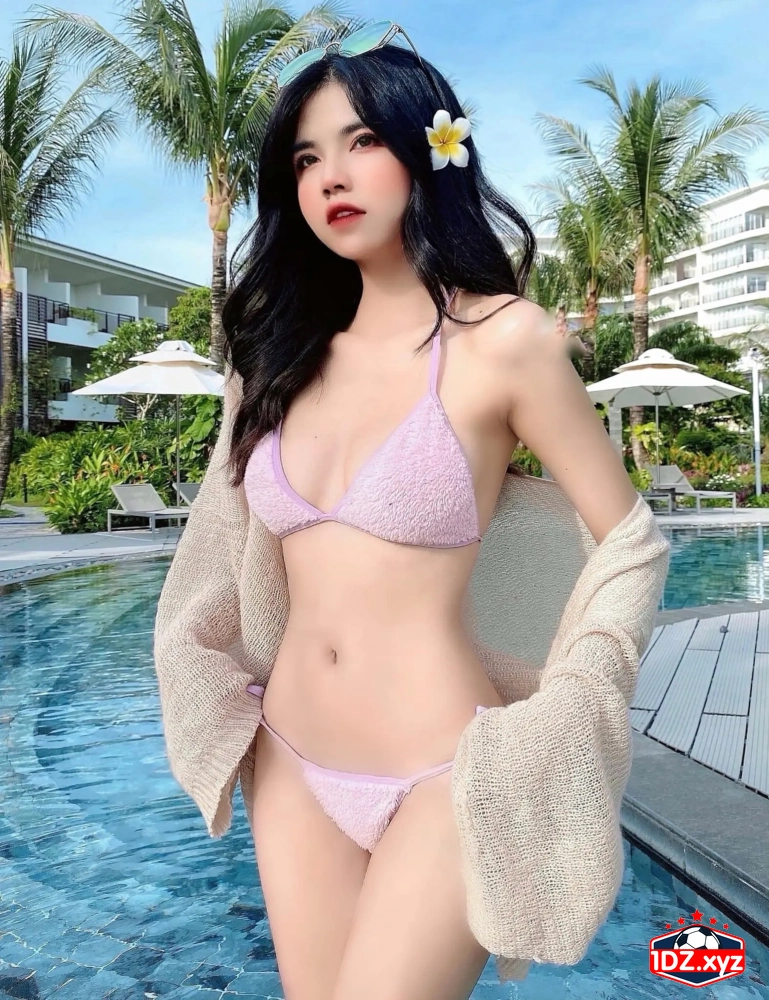 Mai Dora mặc bikini 3